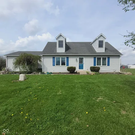 $530,000 | 7960 West 800 North, Fairland, IN 46126