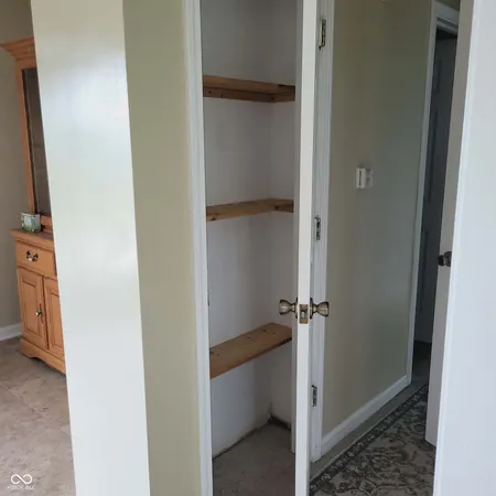 $530,000 | 7960 West 800 North, Fairland, IN 46126