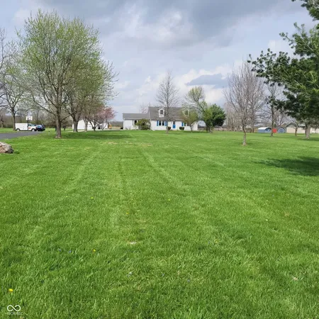 $530,000 | 7960 West 800 North, Fairland, IN 46126