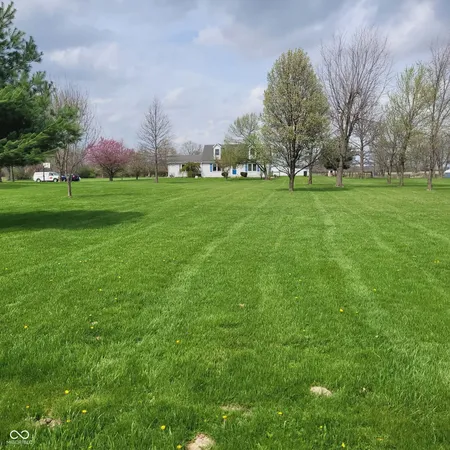 $530,000 | 7960 West 800 North, Fairland, IN 46126
