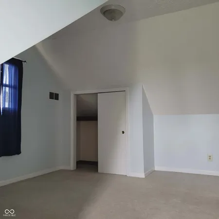 $530,000 | 7960 West 800 North, Fairland, IN 46126