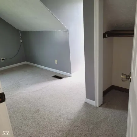 $530,000 | 7960 West 800 North, Fairland, IN 46126