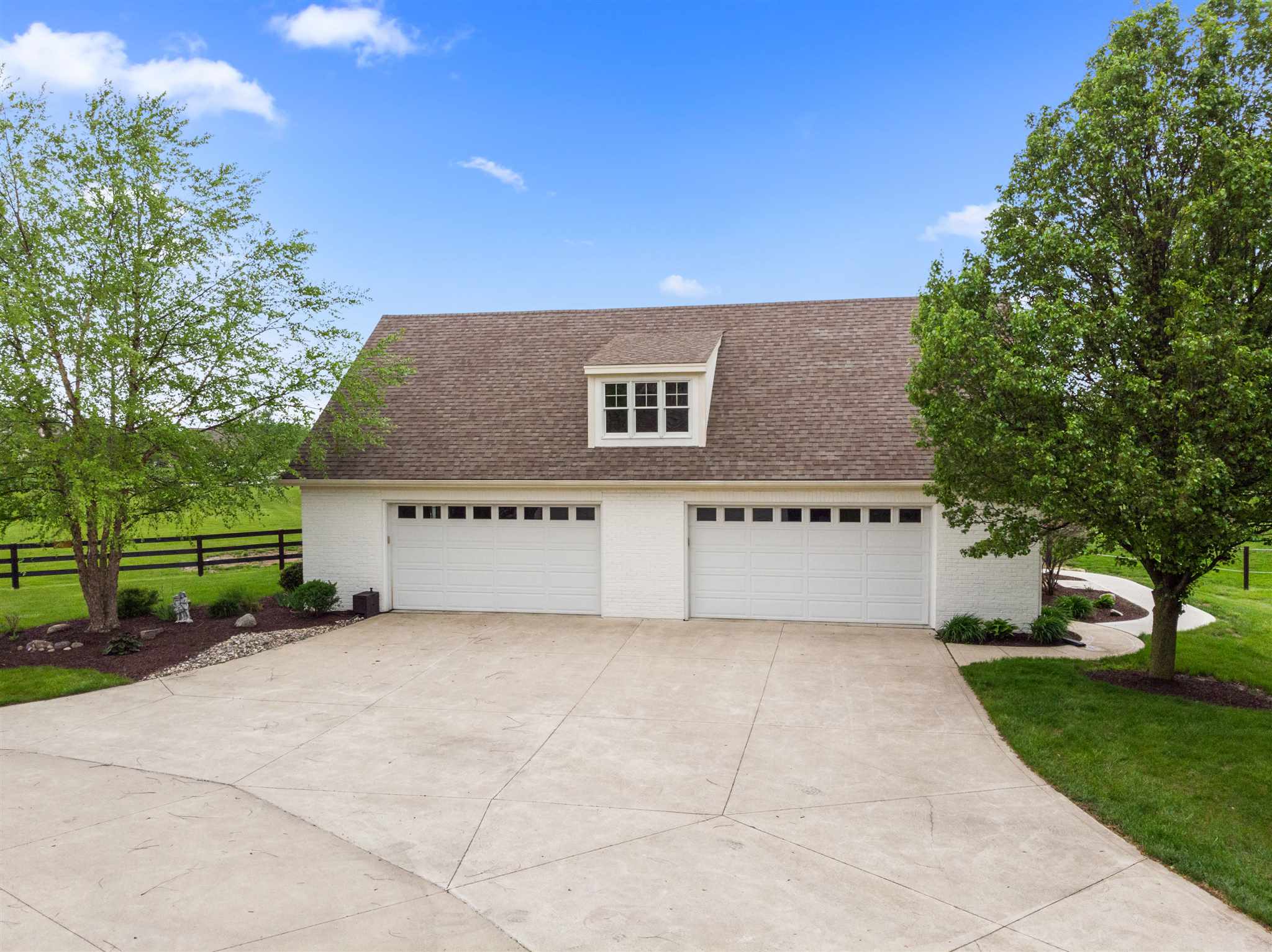 16809 Zubrick Road Roanoke, IN 46783 - Photo 32 of 36