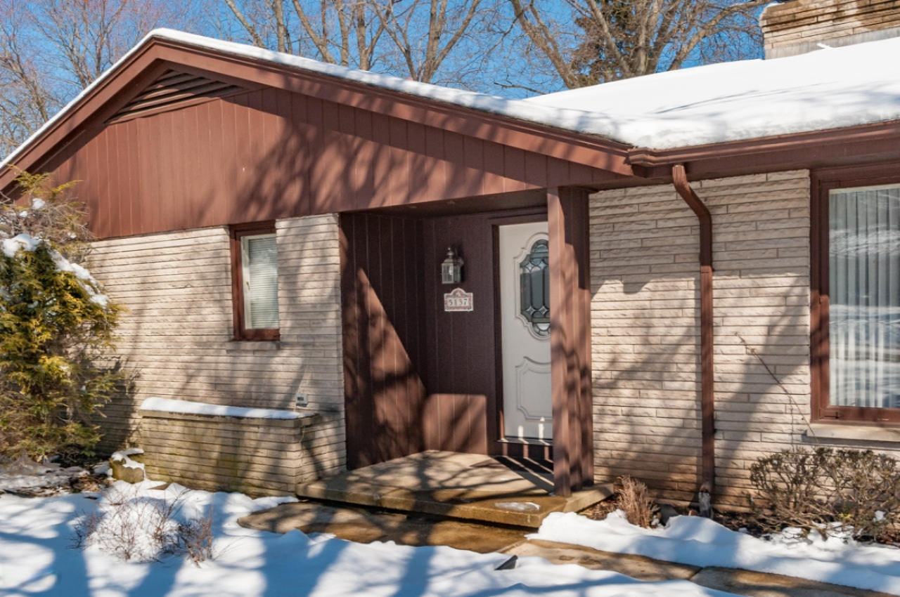 5137 Ridgebrook Drive Portage, MI 49002 - Photo 2 of 26 5137 Ridgebrook-2