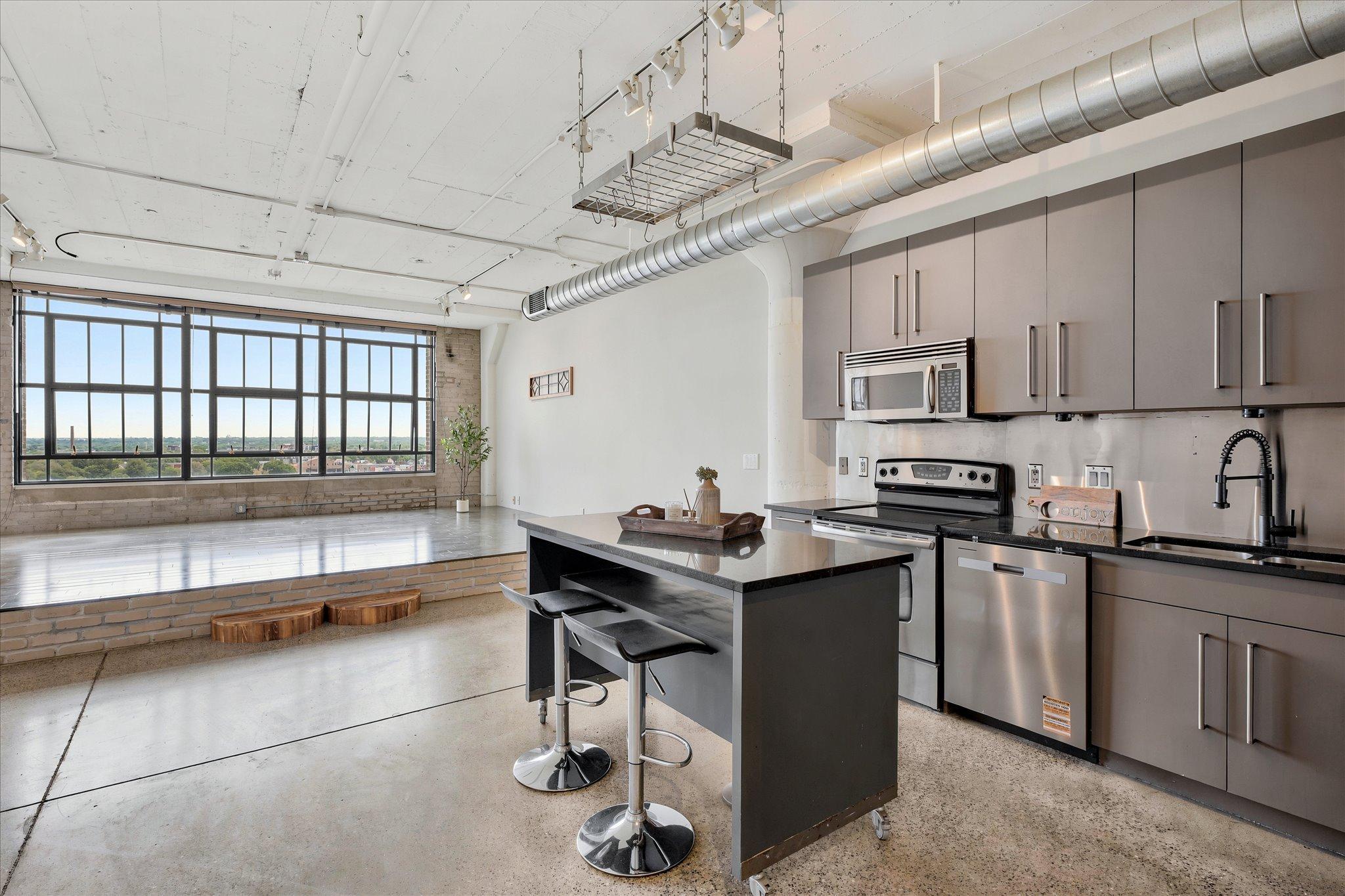 2929 Chicago Avenue, Unit 1002 Minneapolis, MN 55407 - Photo 12 of 59