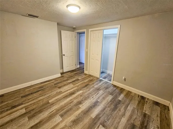 $1,900 | 501 25th Avenue West, Bradenton, FL 34205