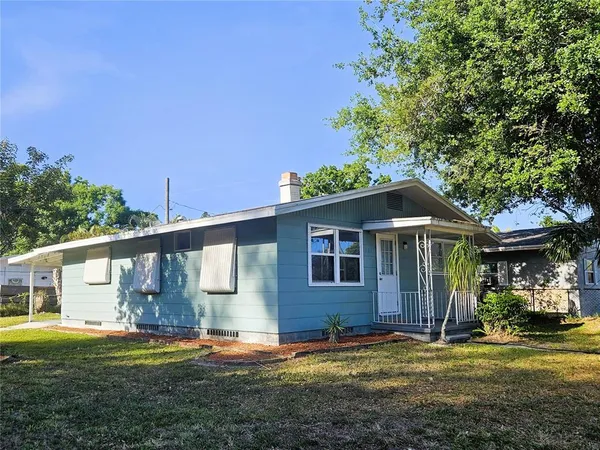 $1,900 | 501 25th Avenue West, Bradenton, FL 34205
