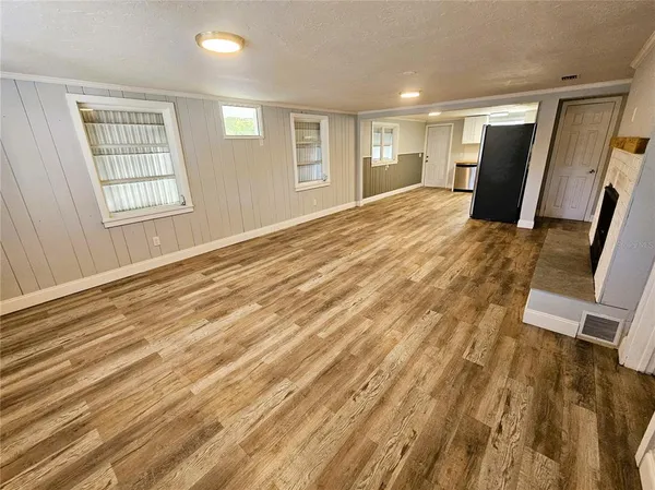 $1,900 | 501 25th Avenue West, Bradenton, FL 34205