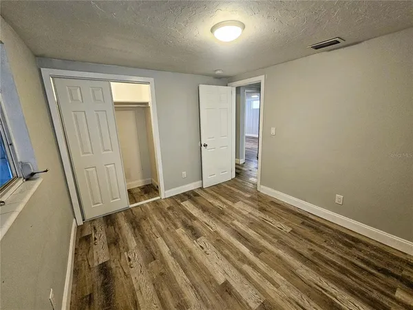 $1,900 | 501 25th Avenue West, Bradenton, FL 34205