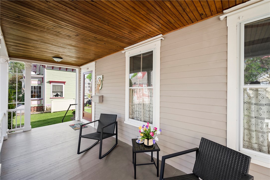 224 Summer Street Woonsocket, RI 02895 - Photo 4 of 46 Gallery Image 4