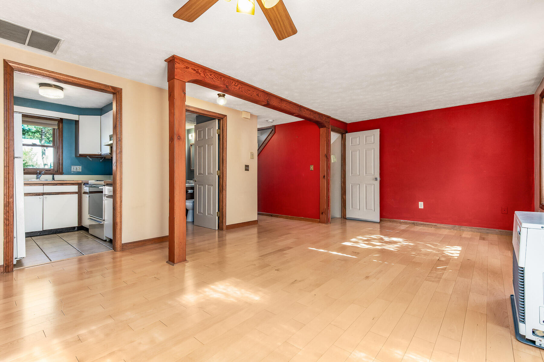 1414 Forest Avenue, Unit 3 Portland, ME 04103 - Photo 9 of 34 seacoastrephotography-3