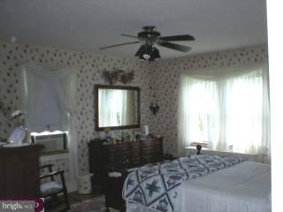 307 Kathmere Road Havertown, PA 19083 - Photo 5 of 6