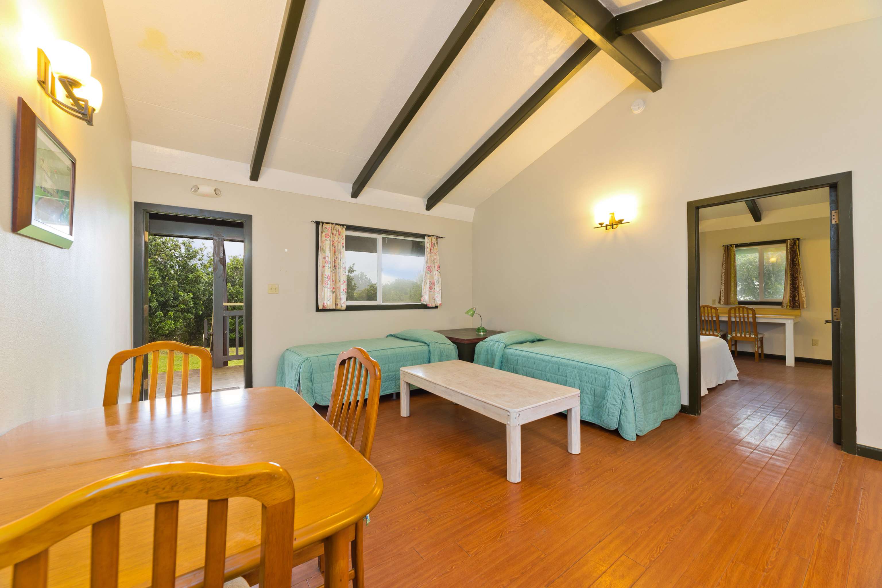 44-3342 Kula Kahiko Road Paauilo, HI 96776 - Photo 18 of 30 a living room with furniture and a wooden floor