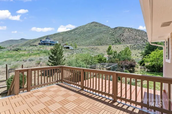 $819,900 | 25 Horseshu Vue Circle, Horseshoe Bend, ID 83629