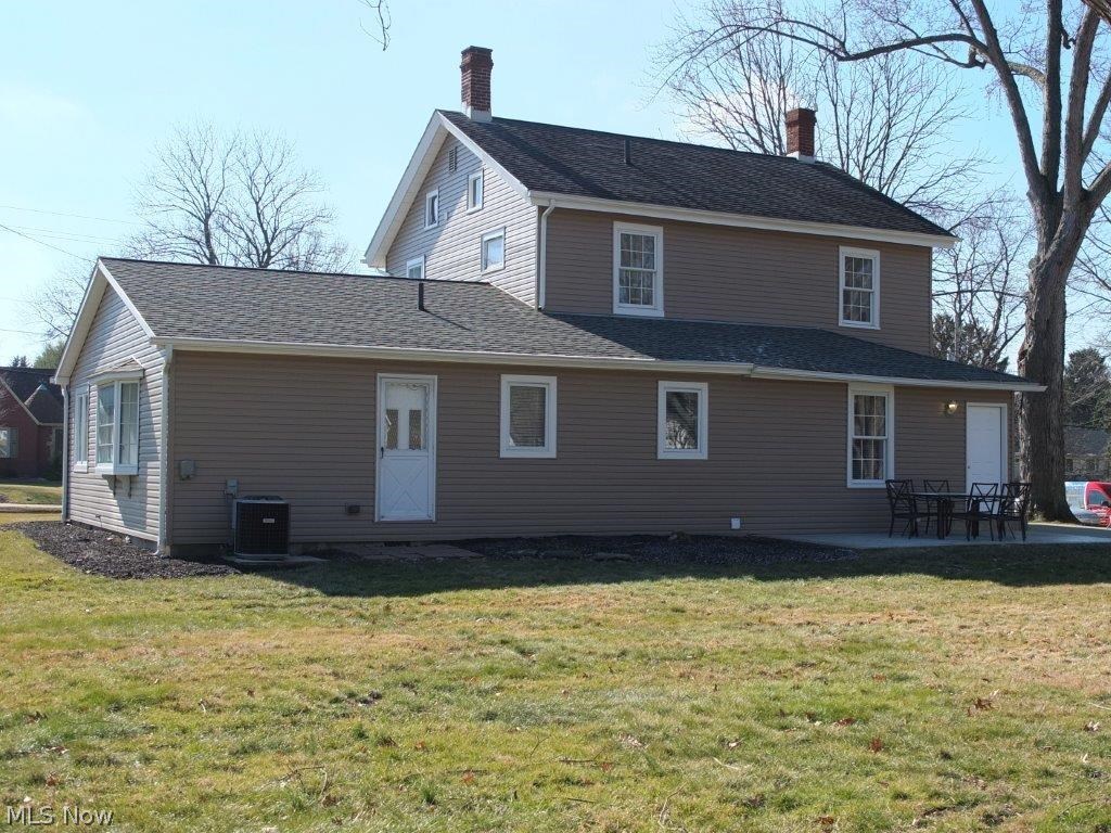 307 Everhard Road Southwest North Canton, OH 44709 - Photo 17 of 20 Rear exterior