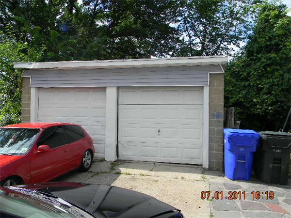 24 Collins Street Springfield, MA 01109 - Photo 6 of 8