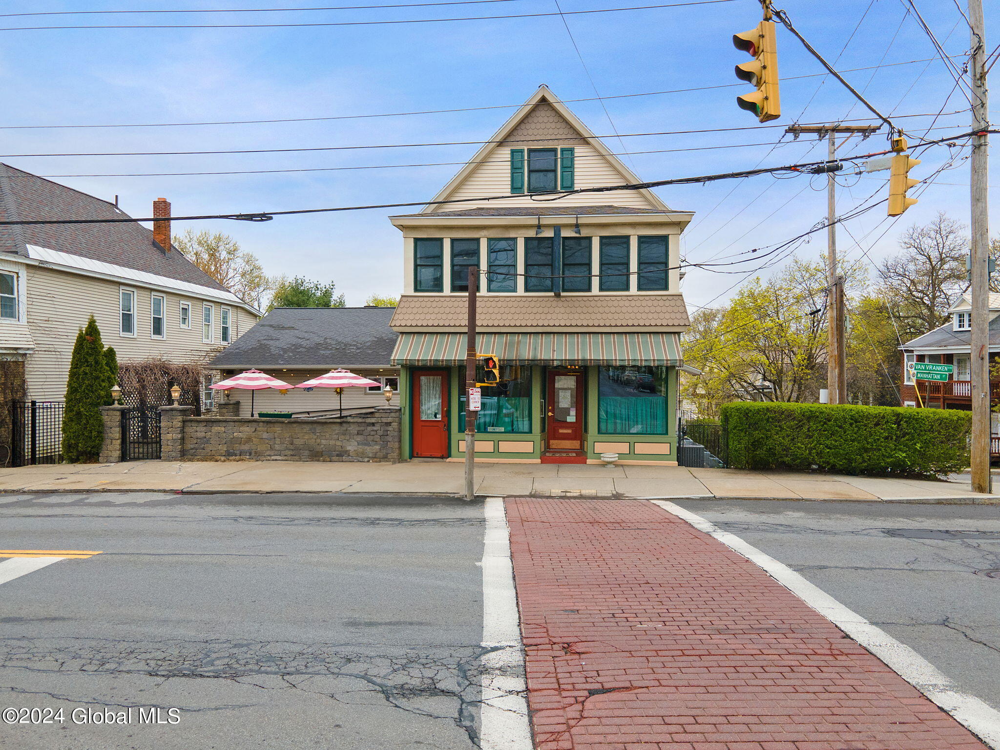 1857 Van Vranken Avenue Schenectady, NY 12308 - Photo 1 of 43 1-web-or-mls-1859VanVrankenAve_01