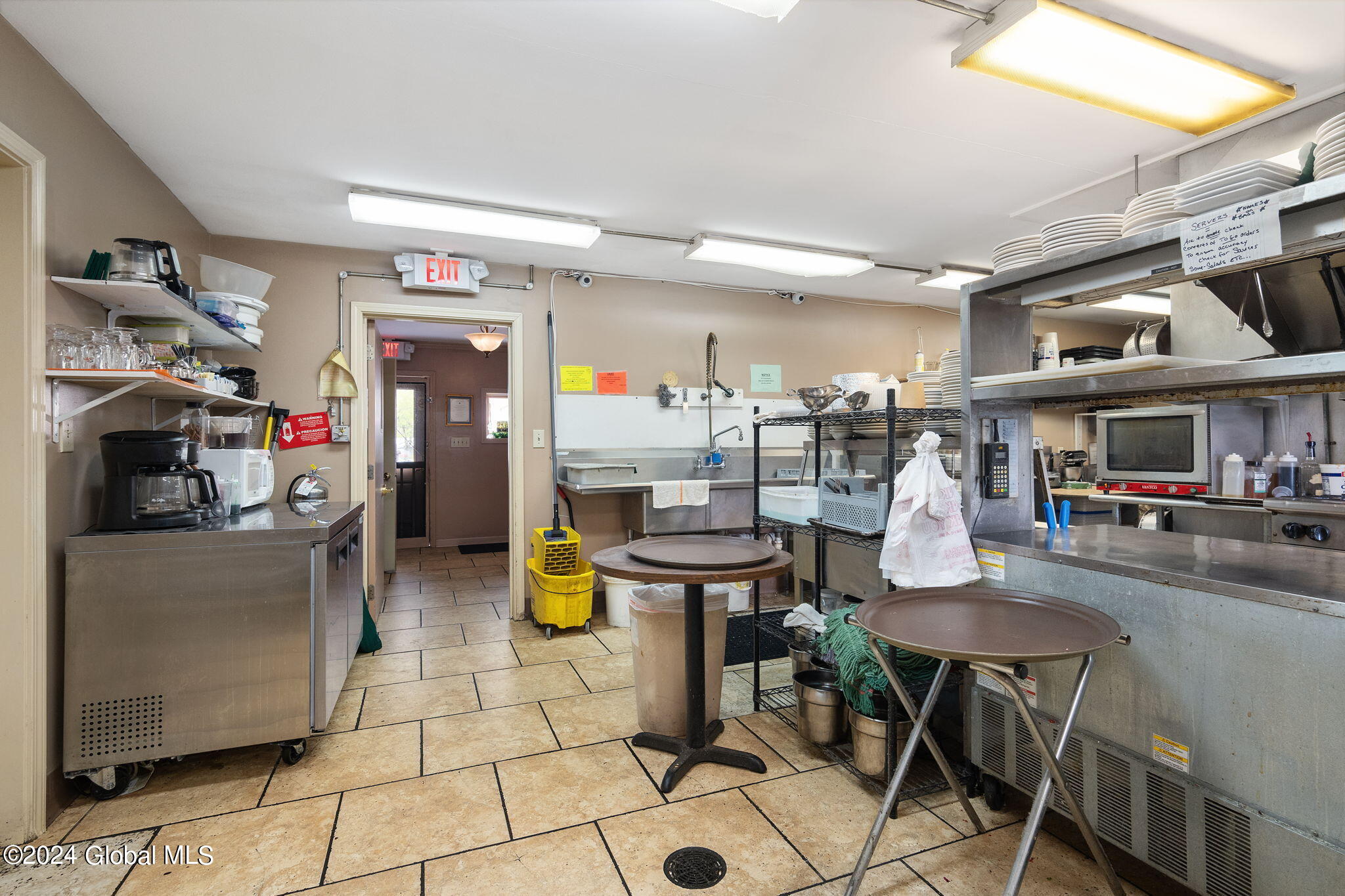 1857 Van Vranken Avenue Schenectady, NY 12308 - Photo 26 of 43 26-web-or-mls-1859VanVrankenAve_26