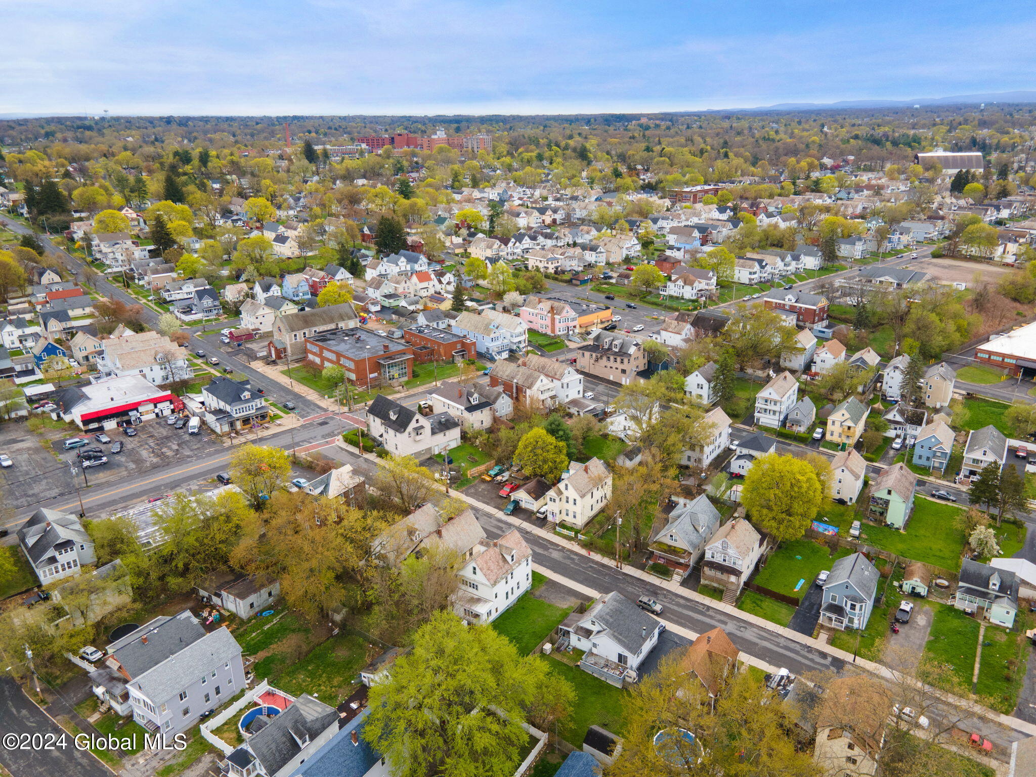 1857 Van Vranken Avenue Schenectady, NY 12308 - Photo 42 of 43 42-web-or-mls-1859VanVrankenAve_42