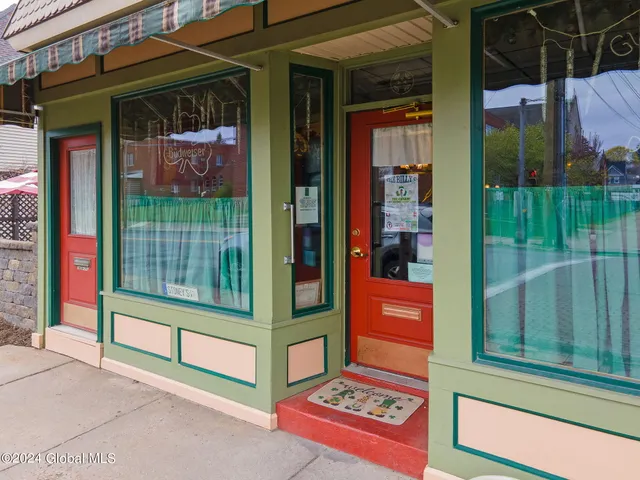 $535,000 | 1857 Van Vranken Avenue, Schenectady, NY 12308