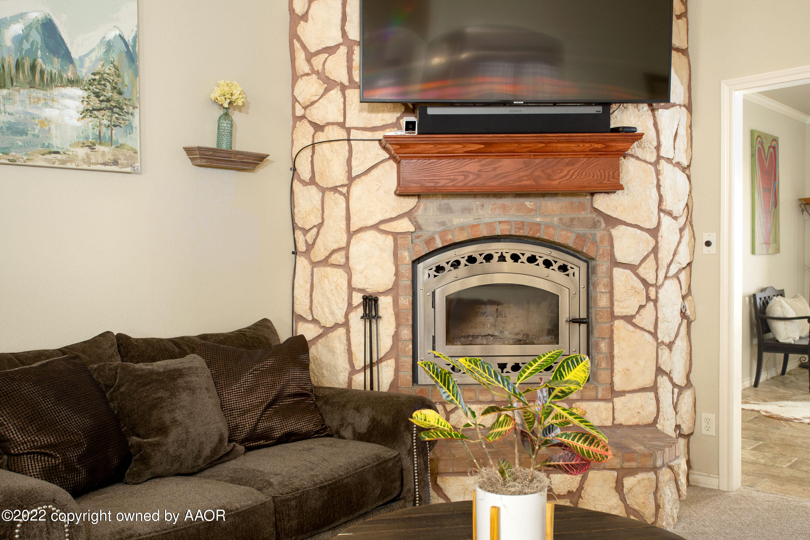 19151 Stone Creek Road Amarillo, TX 79124 - Photo 12 of 64 Fireplace in living room