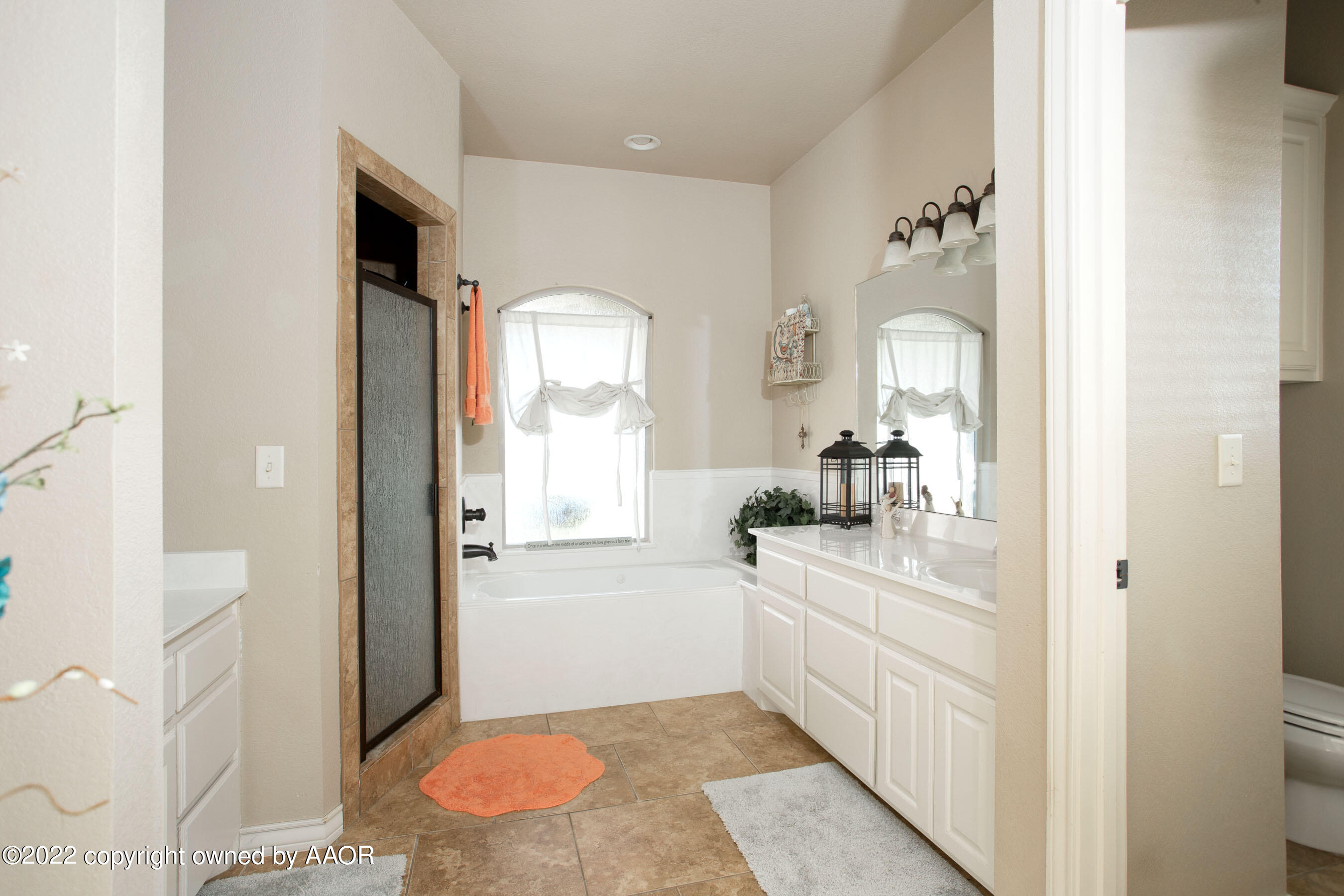 19151 Stone Creek Road Amarillo, TX 79124 - Photo 28 of 64 Bathroom off bed 2
