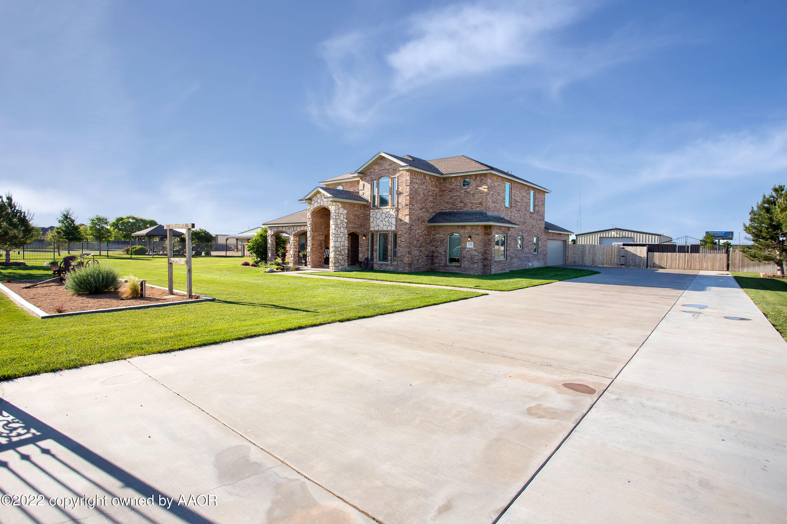19151 Stone Creek Road Amarillo, TX 79124 - Photo 6 of 64 3