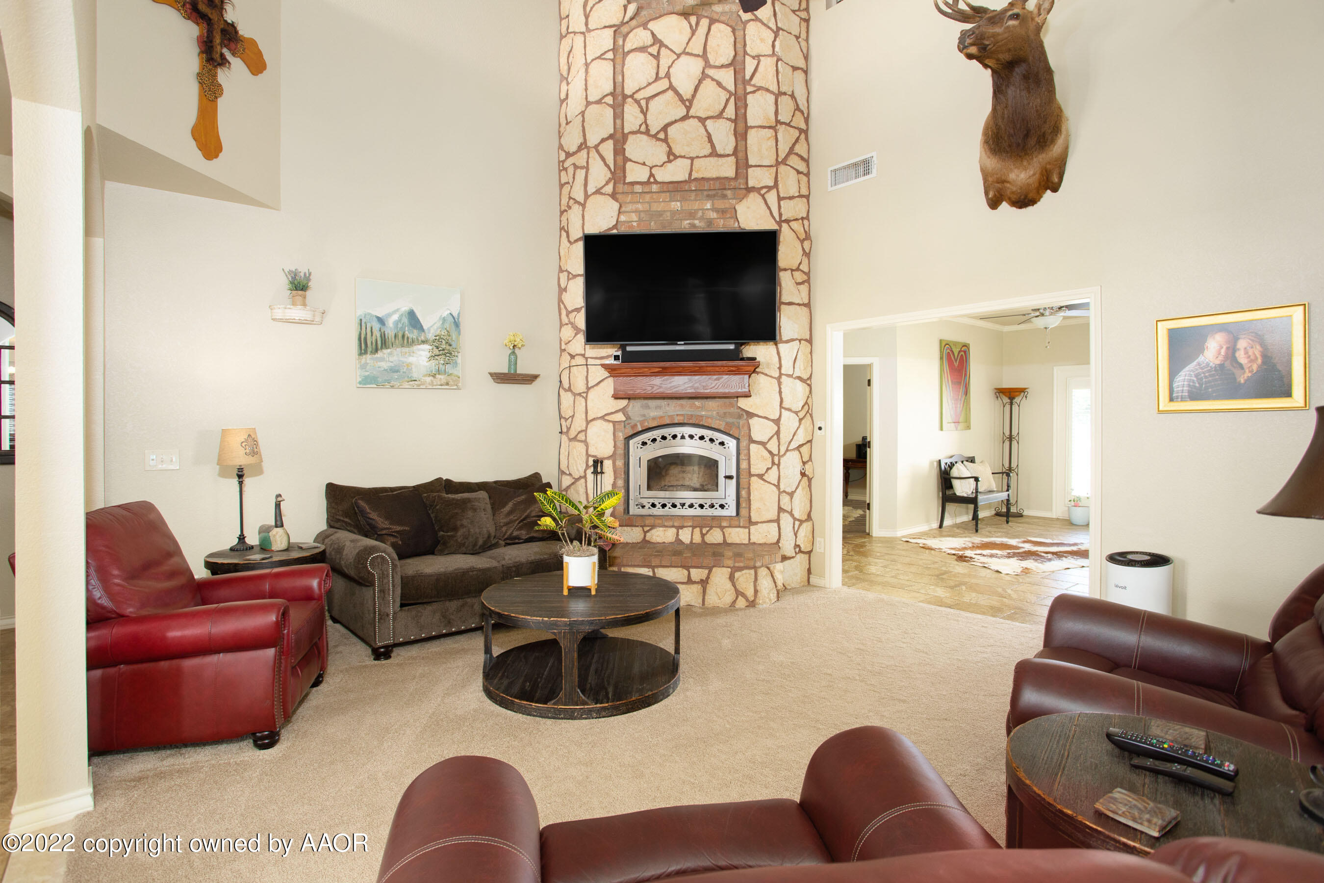 19151 Stone Creek Road Amarillo, TX 79124 - Photo 10 of 64 Living room