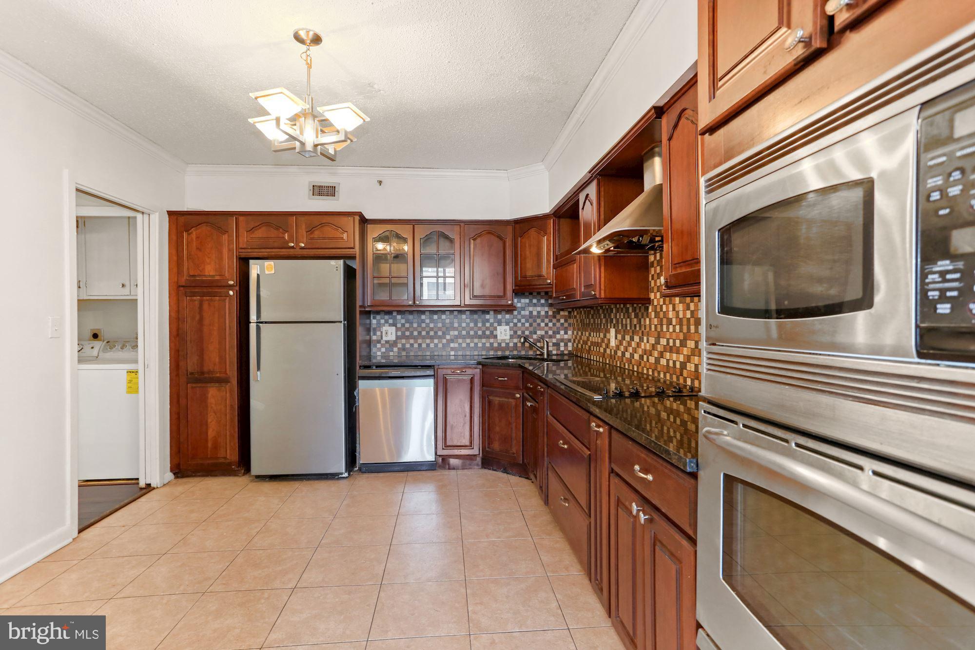 5501 Seminary Road, Unit 2404S Falls Church, VA 22041 - Photo 6 of 31 Stainless Steel Appliances