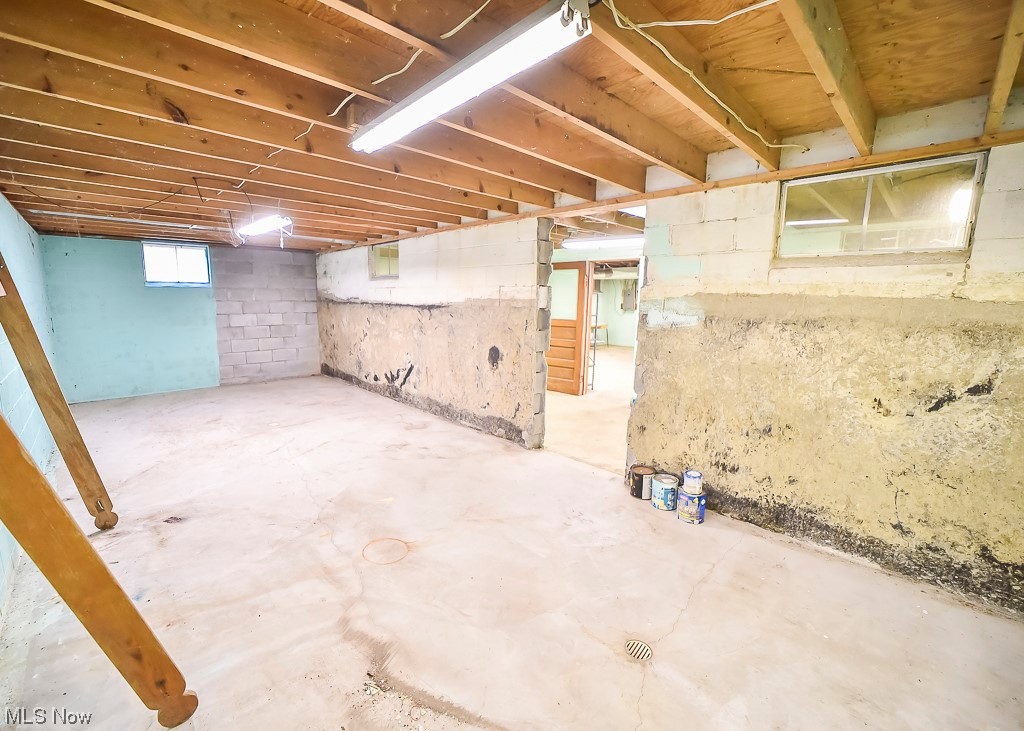 5301 Parks West Road Middlefield, OH 44062 - Photo 31 of 35 Gallery Image 31
