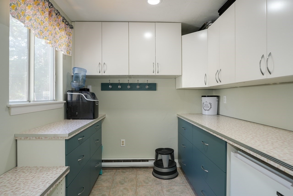 60 Davidson Road Framingham, MA 01701 - Photo 16 of 37