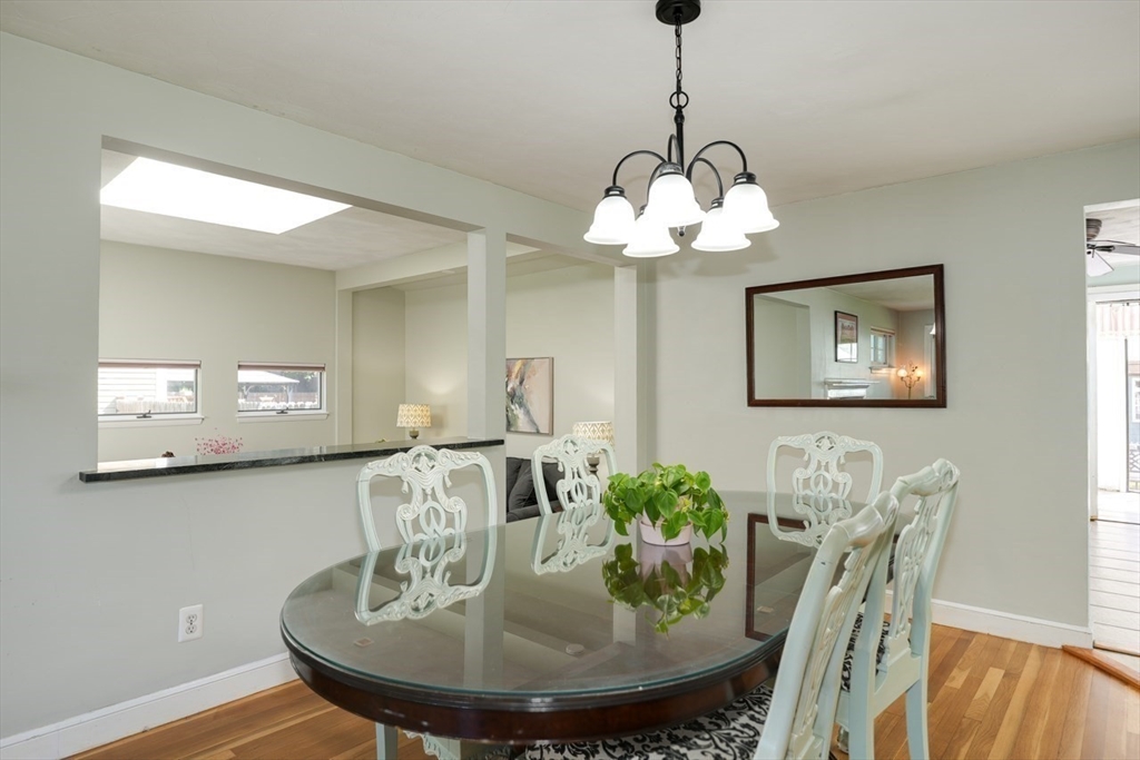 60 Davidson Road Framingham, MA 01701 - Photo 6 of 37