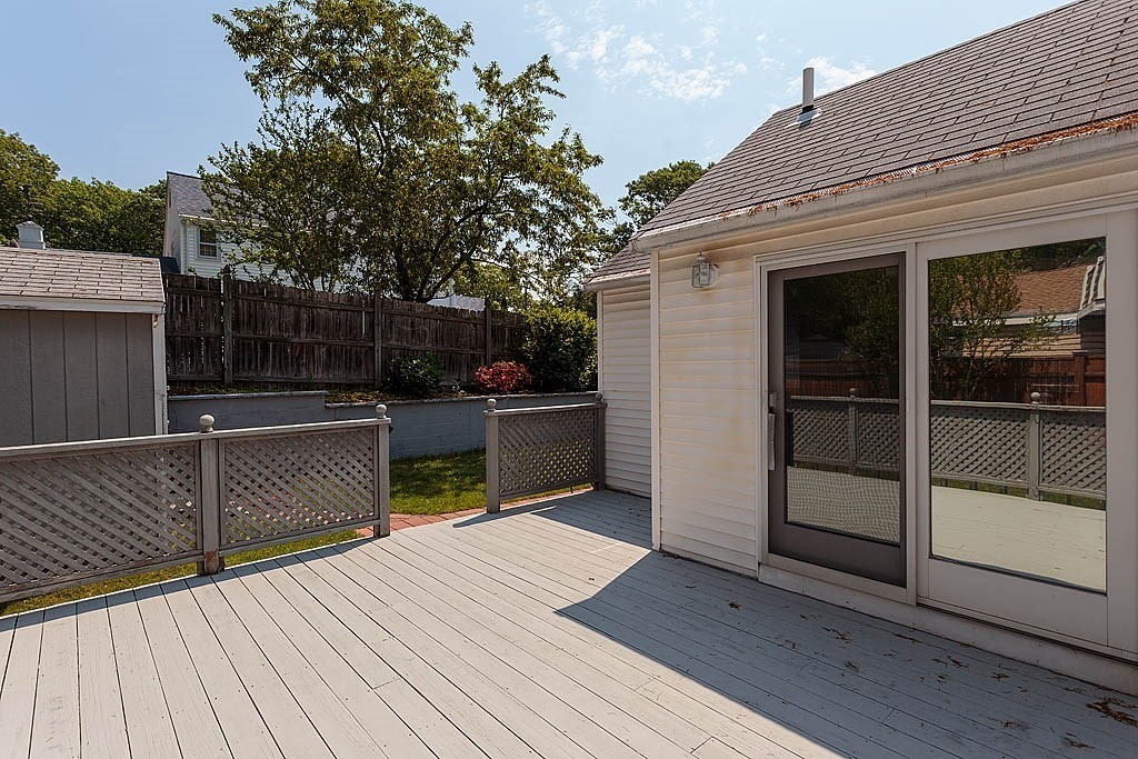23 Rice Road Quincy, MA 02170 - Photo 8 of 30 Gallery Image 8