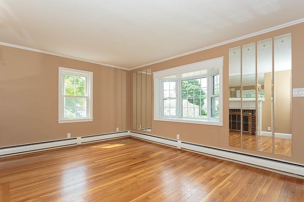 23 Rice Road Quincy, MA 02170 - Photo 10 of 30 Gallery Image 10
