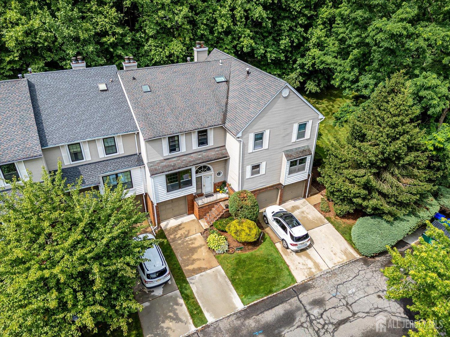 4506 Stonehedge Road Edison, NJ 08820 - Photo 5 of 51