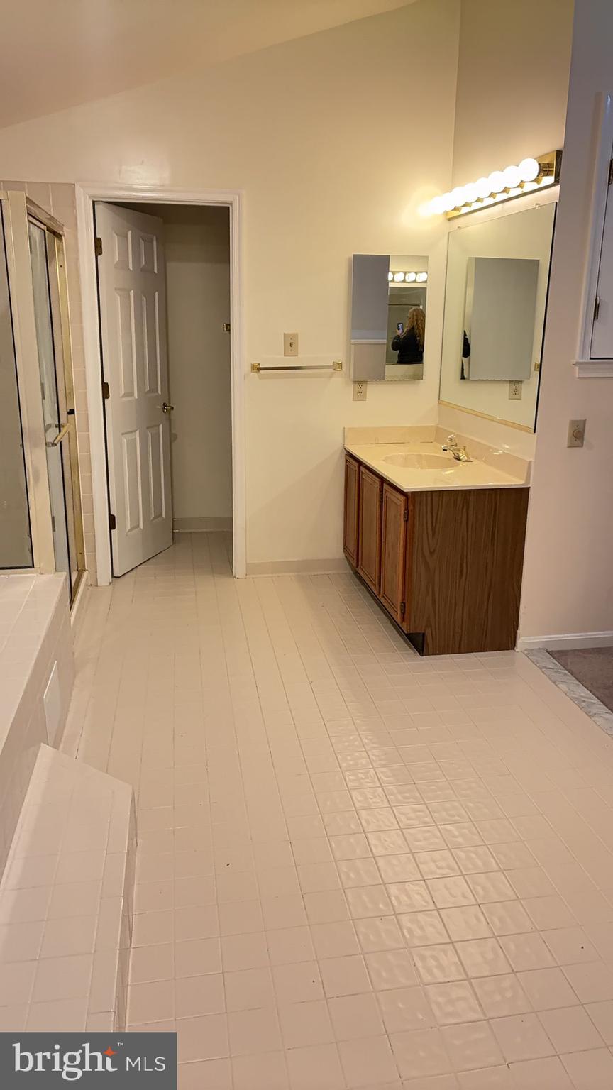 9208 Oregold Court Laurel, MD 20708 - Photo 2 of 10