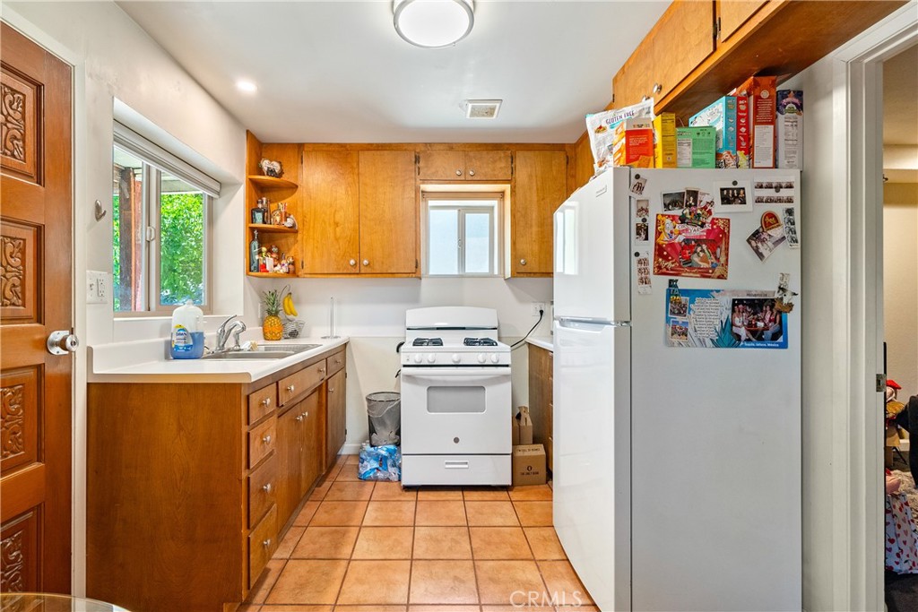 204 18th Street Paso Robles, CA 93446 - Photo 57 of 65