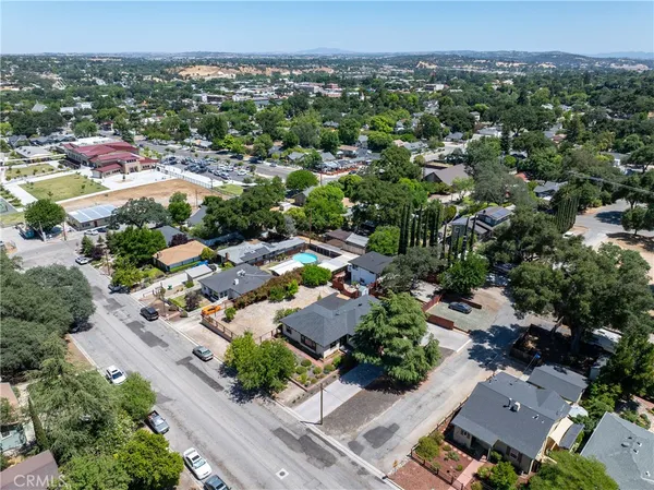 $1,299,000 | 204 18th Street, Paso Robles, CA 93446
