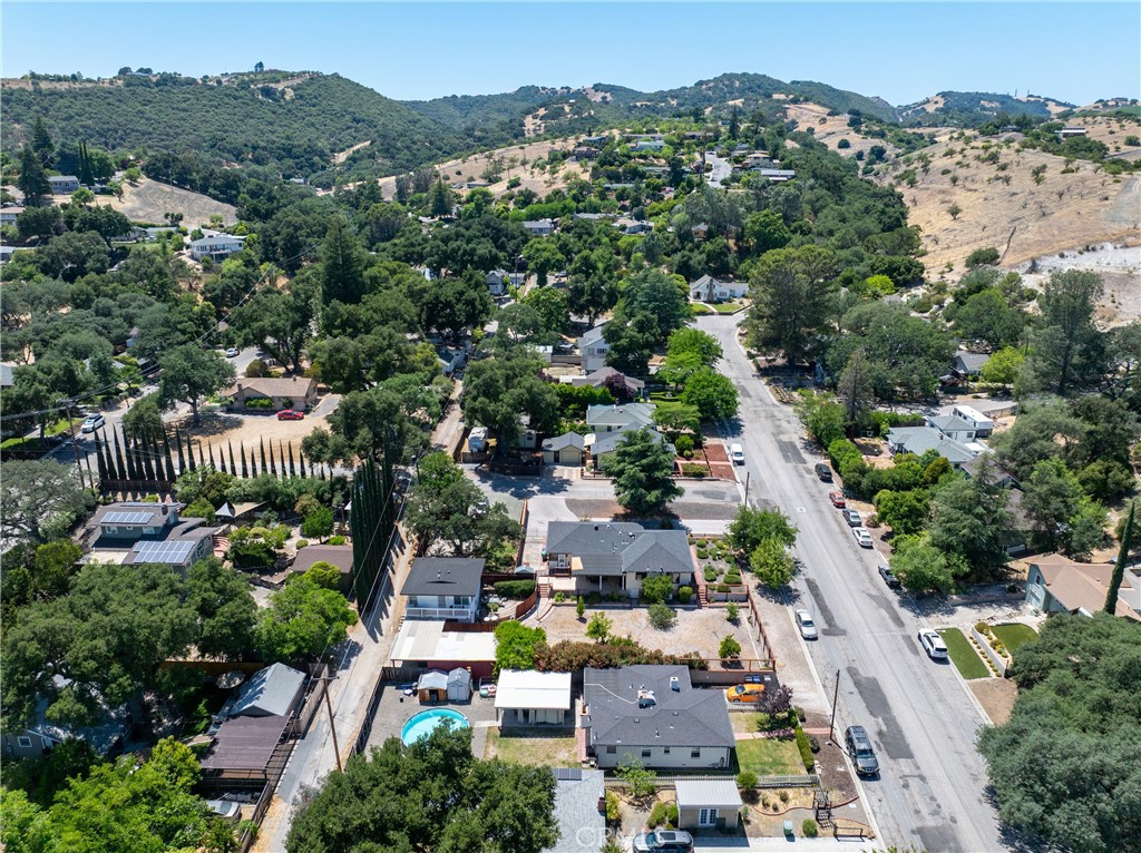 204 18th Street Paso Robles, CA 93446 - Photo 64 of 65 an aerial view of a city