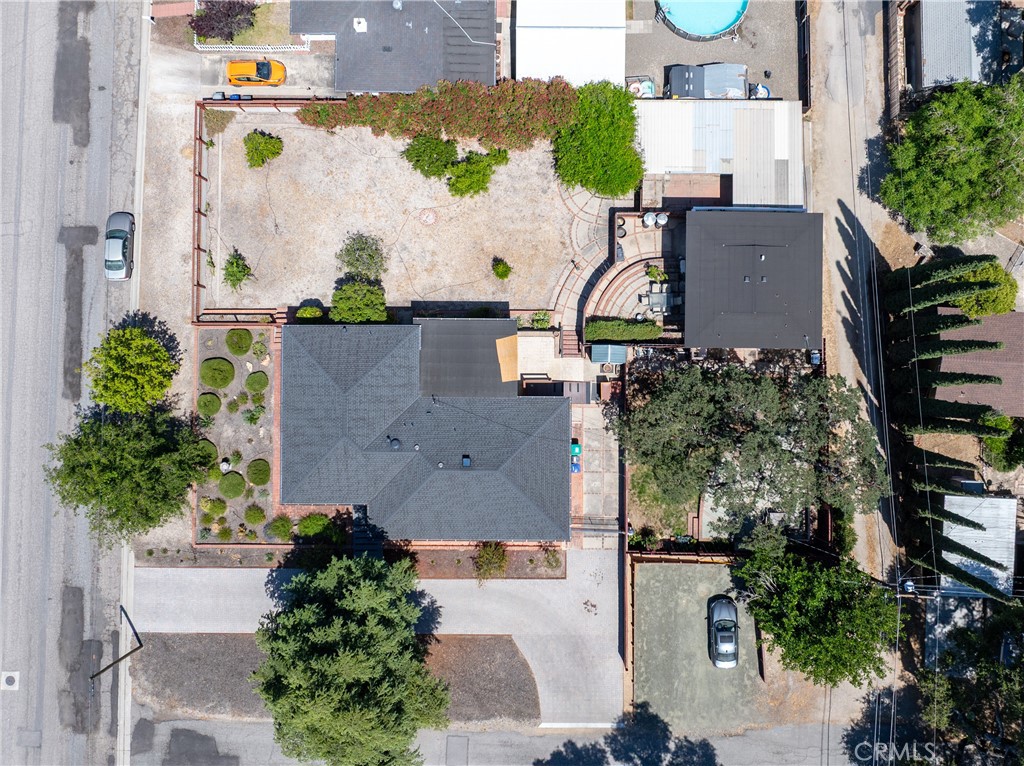 204 18th Street Paso Robles, CA 93446 - Photo 65 of 65 an aerial view of houses with outdoor space