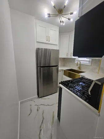 $3,200 | 192-23 116th Road | St. Albans