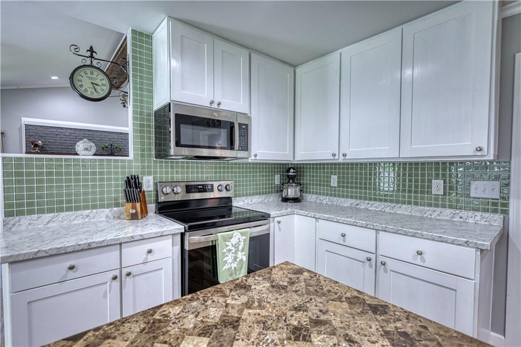 1568 Ridgewood Drive Southwest Lilburn, GA 30047 - Photo 19 of 60