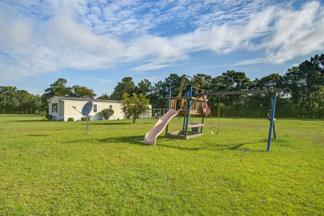 $325,000 | 1130 Betaw Road, St. Stephen, SC 29479