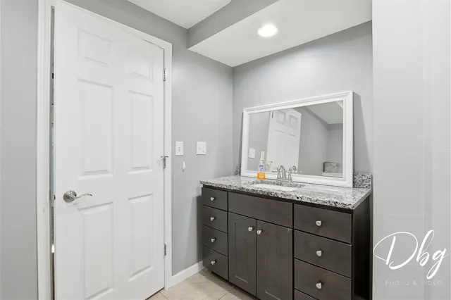 $335,000 | 233 West Hawthorne Drive, Round Lake Beach, IL 60073