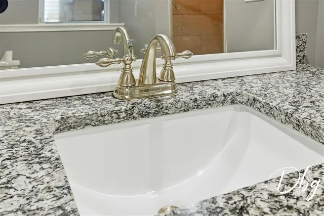 $335,000 | 233 West Hawthorne Drive, Round Lake Beach, IL 60073