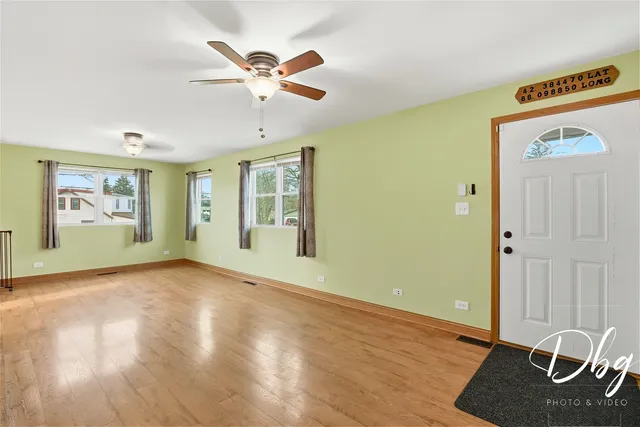 $335,000 | 233 West Hawthorne Drive, Round Lake Beach, IL 60073