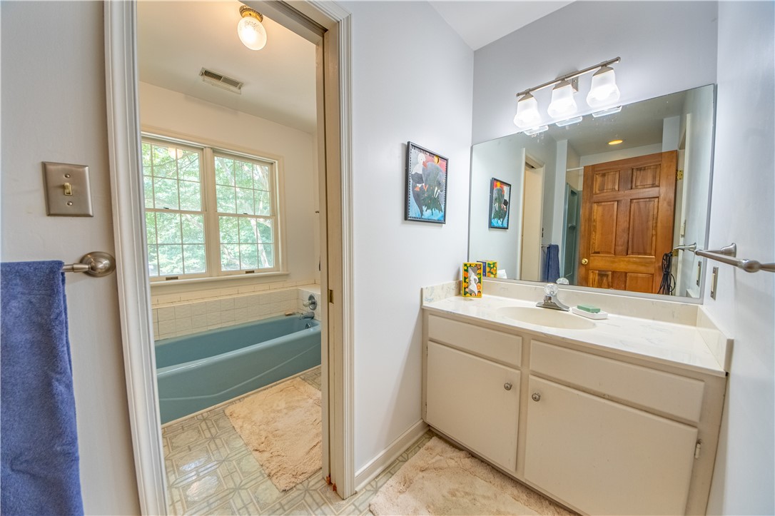 8218 Hell Neck Road Gloucester, VA 23061 - Photo 40 of 50 Hall Full Bath with Tub & separate Shower