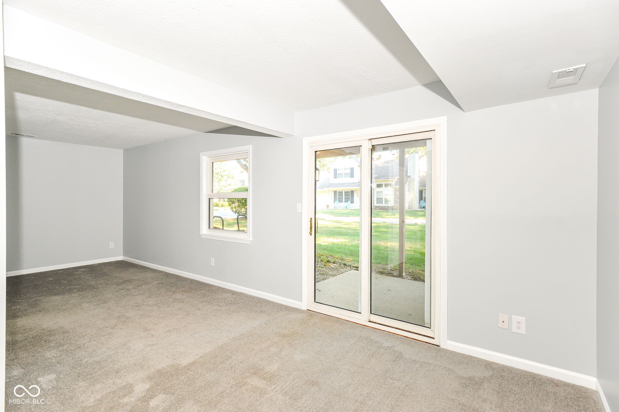 7547 Prairie Lake Drive Indianapolis, IN 46256 - Photo 12 of 28