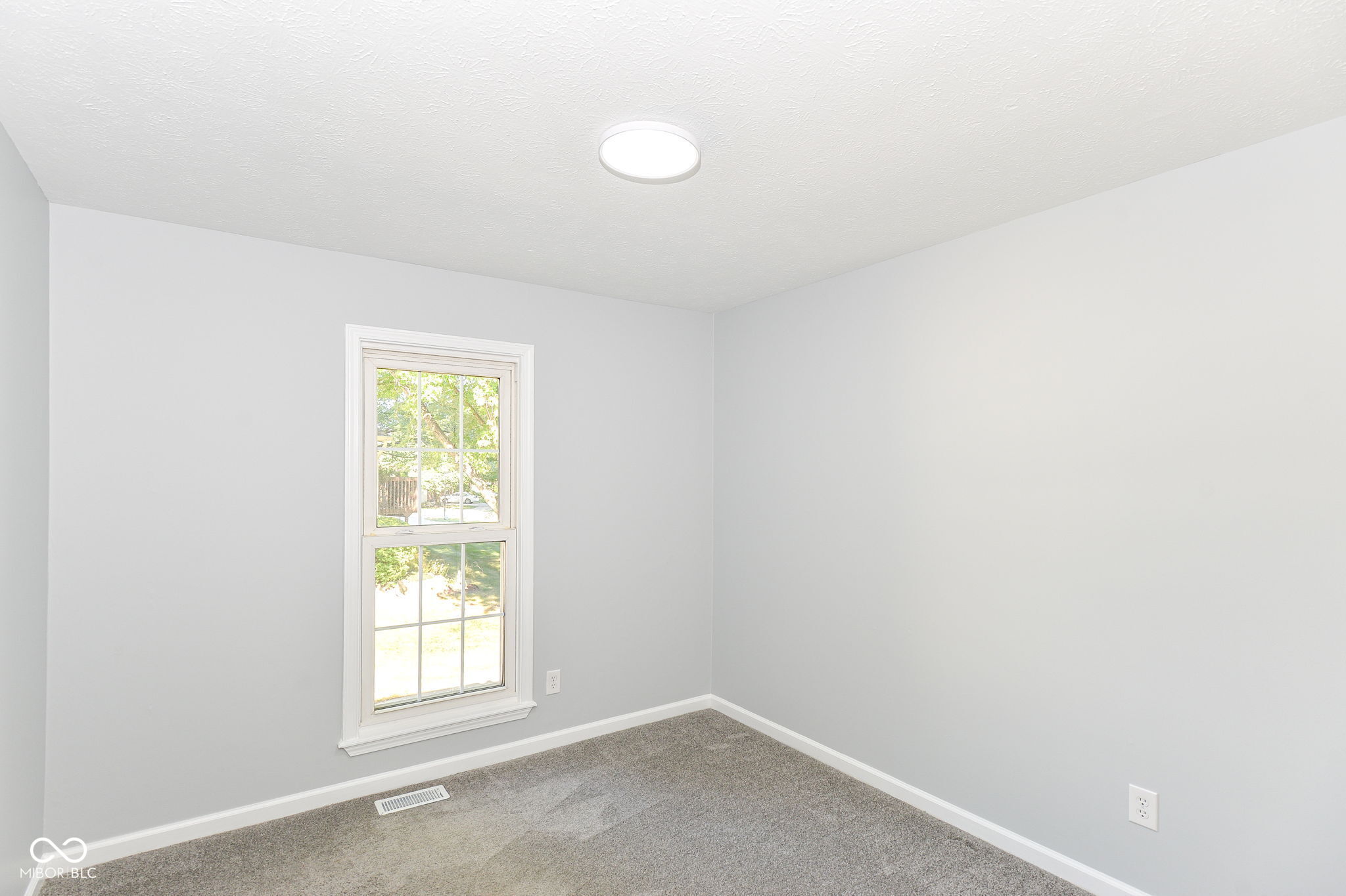 7547 Prairie Lake Drive Indianapolis, IN 46256 - Photo 16 of 28