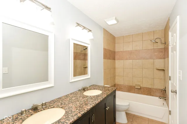 $209,900 | 7547 Prairie Lake Drive, Indianapolis, IN 46256